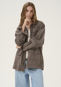 My Essential Wardrobe OLLY - Krátky kabát - major brown