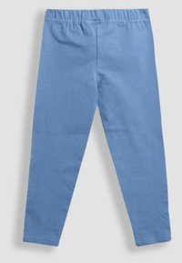 Kék, pamut leggings rugalmas derékkal. Simább textúrával és testhezálló dizájnnal rendelkezik, a bokánál végződik, díszítő elemek nélkül.