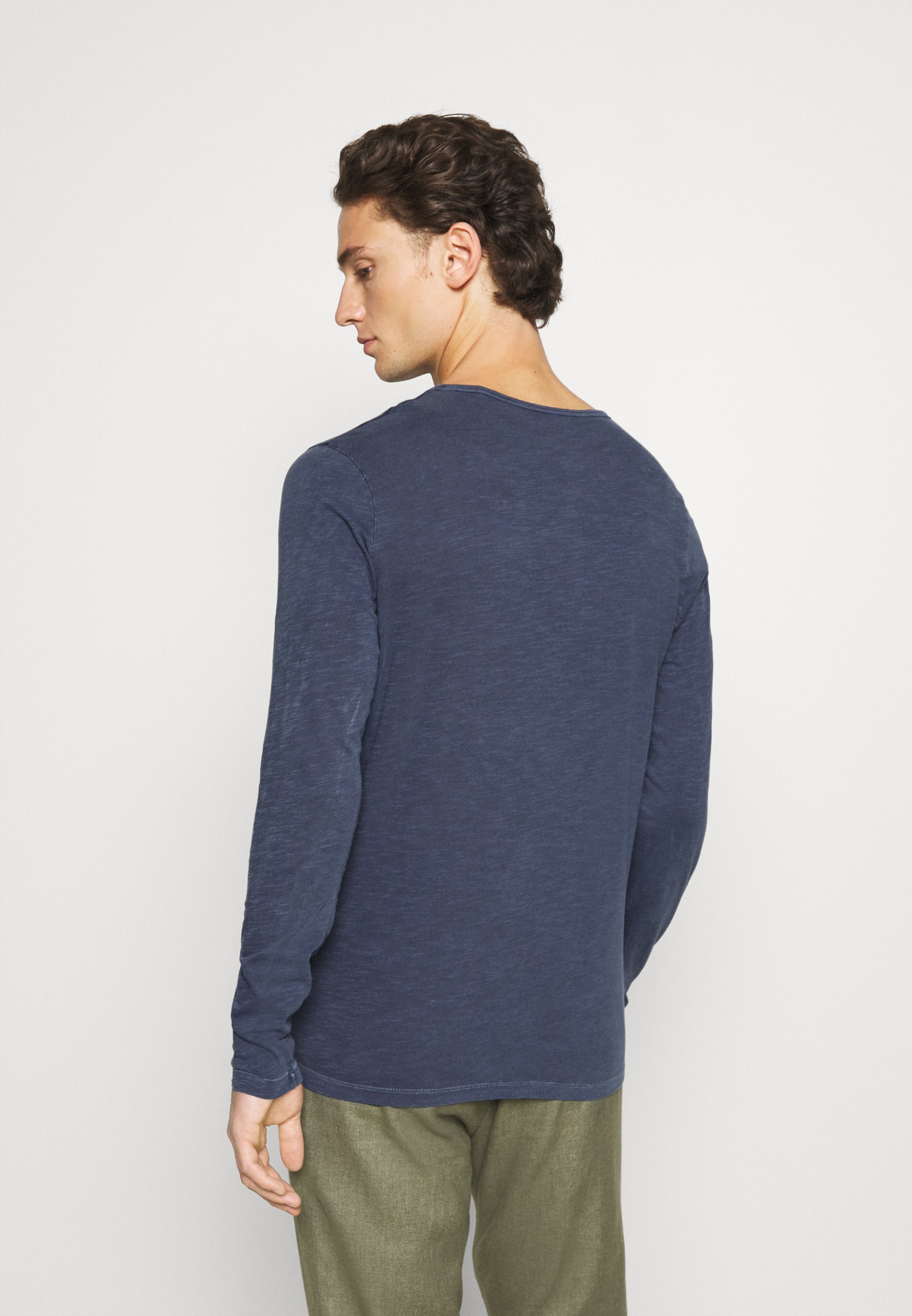Uomo JJESPLIT NECK TEE - Maglietta a manica lunga Uomo JJESPLIT NECK TEE - Maglietta a manica lunga
