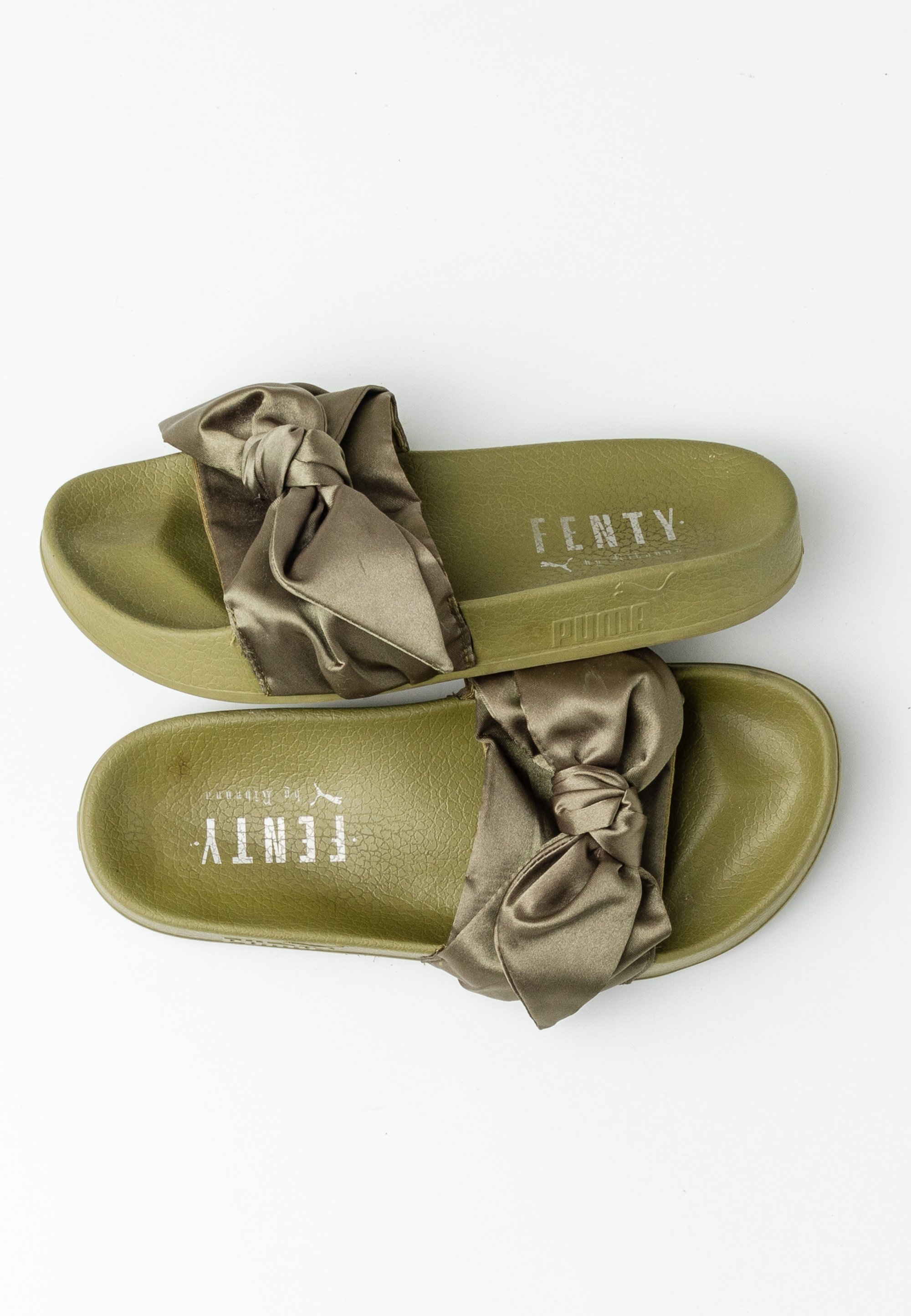 Fenty Puma Shoes Fenty Olive Green Shoes Puma Shoes Fenty Puma Mules FENTY X PUMA Mules Green/olive (Pre-owned)