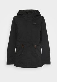 Chaqueta negra hecha de tela duradera, con un cierre en la parte delantera, cordones ajustables en la cintura y bolsillos con detalles en marrón.