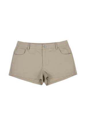 Pantalones cortos informales beige con botón frontal, trabillas para cinturón, bolsillos delanteros y un dobladillo corto diseñados para clima cálido.
