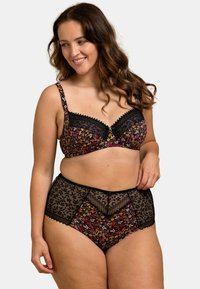 Ensemble de soutien-gorge en dentelle florale noire et de culotte taille haute avec des motifs floraux colorés, des bords festonnés et des accents en dentelle transparente pour plus de texture.