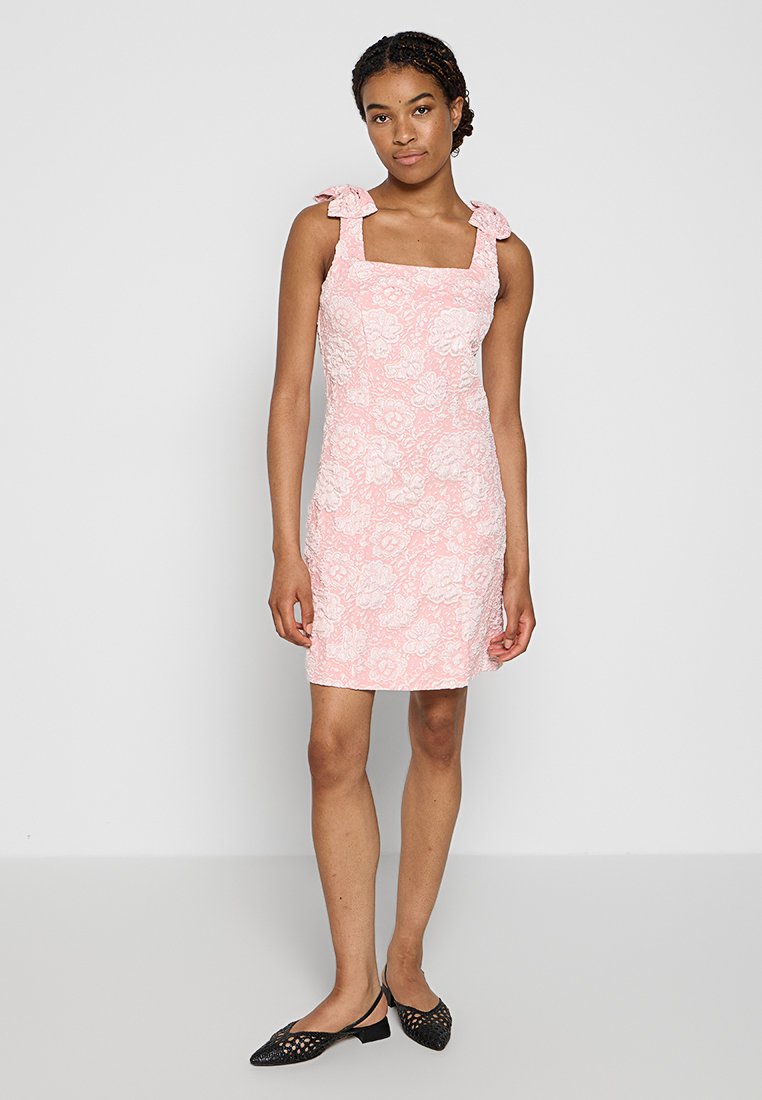 YAS Jurk roze YAS Jurk roze