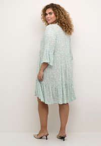 Kaffe Curve KCAMI - Dnevna haljina - granite green  chalk flower