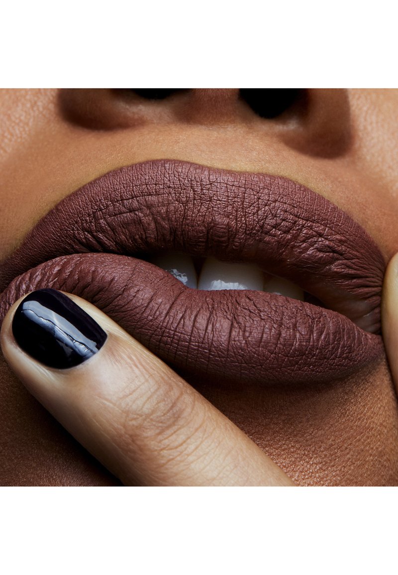 Порно суреттері а Жалаңаш әйел тележүргізушілердің суреттері