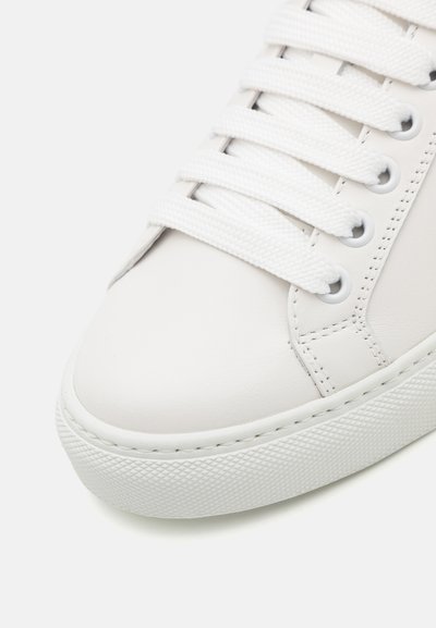 Roberto Cavalli PARIS - Trainers - white/black