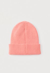 Ροζ πλεκτός σκουφός με κυματιστή υφή, διαθέτει διπλωμένη μανσέτα και επιμηκυμένο πάνω μέρος. Μαλακό υλικό και χωρίς ραφές σχεδιασμός.