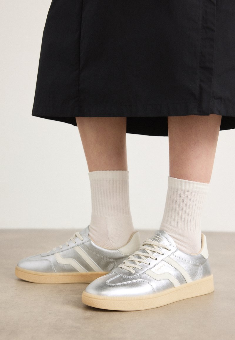 Gant Sneakers laag zilverkleurig Gant Sneakers laag zilverkleurig