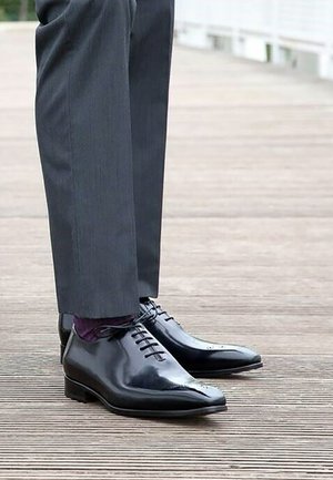 Finsbury RICHELIEU VASCO - Zakelijke veterschoenen - noir