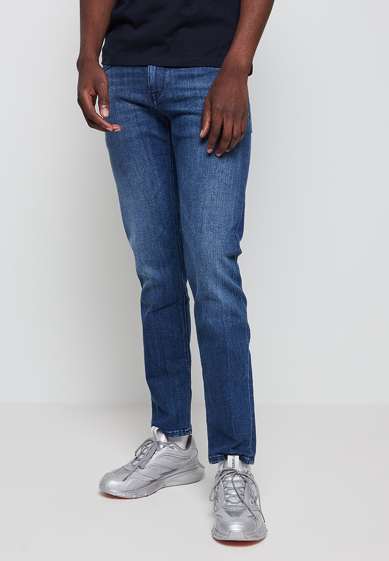 Vaqueros slim fit