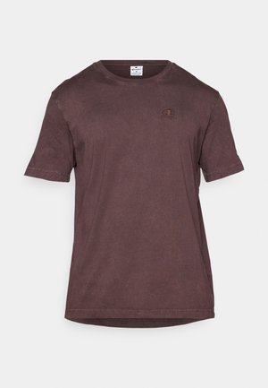Braunes Baumwoll-T-Shirt mit Rundhalsausschnitt, kurzen Ärmeln und kleinem geprägtem Logo auf der Brust. Weicher Stoff, lässige Passform.