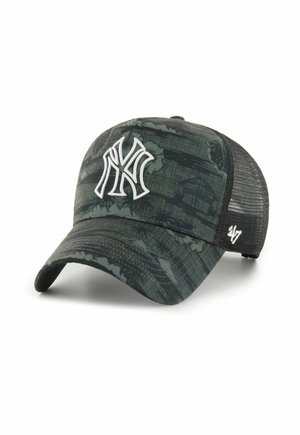 Casquette de baseball à motifs noirs et gris avec le logo "NY" blanc à l'avant et dos en mesh noir avec le logo "47" sur le côté.