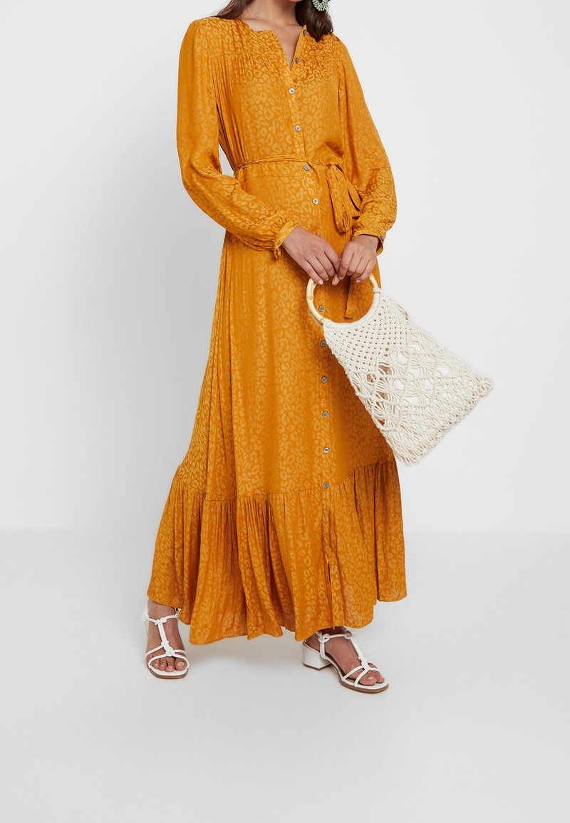 slim fit dress slacks Banana Republic Raggiera Pleated Dress main image 0