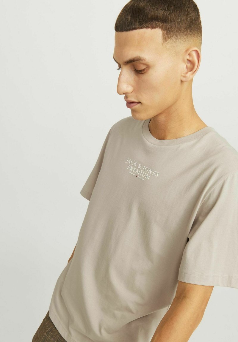 Jack & Jones JORVESTERBRO TEE SS CREW NECK NOOS PLS - T-shirt Imprimé