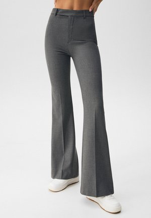 PULL&BEAR, Pantalon classique - grey