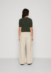 ONLY Petite Jednoduché tričko - dark green