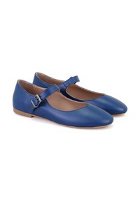 Blaue Leder-Mary-Jane-Ballerinas mit runder Zehenpartie, einem einzelnen Riemen mit Schnalle und einer flachen, hellbraunen Sohle.
