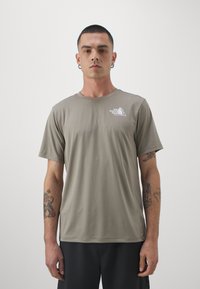 The North Face TEE GRAPHIC - Αθλητικό μπλουζάκι - cavern grey
