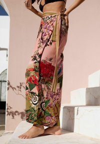 Next REGULAR FIT-KEW COLLECTION SARONG - Zavinovací sukně - pink scenic floral