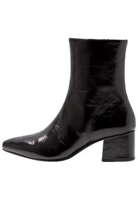 Vagabond Botines - black