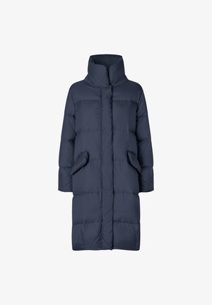 Navy puffer coat with high collar, long sleeves, and side pockets. Made from quilted, water-resistant material with a smooth texture.