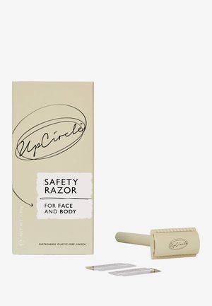 SAFETY RAZOR - Razor - -