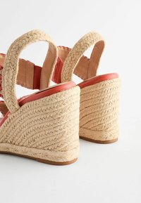 Next FOREVER COMFORT - Platvormsandaalid - orange