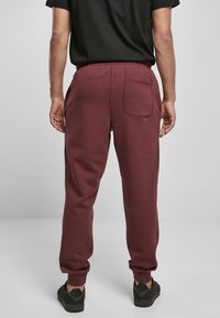 Urban Classics BASIC  - Treniņtērpa apakšdaļas - cherry