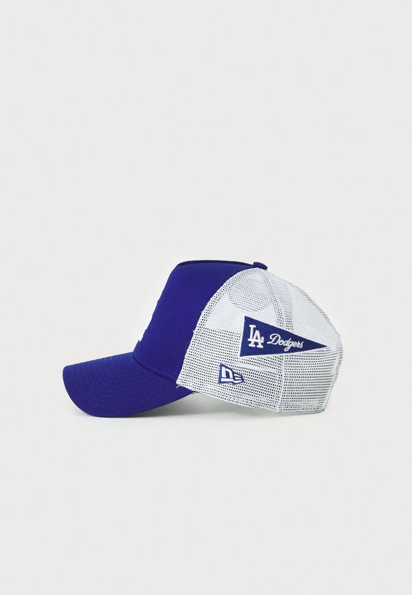 MULTI PATCH TRUCKER UNISEX - Cap3