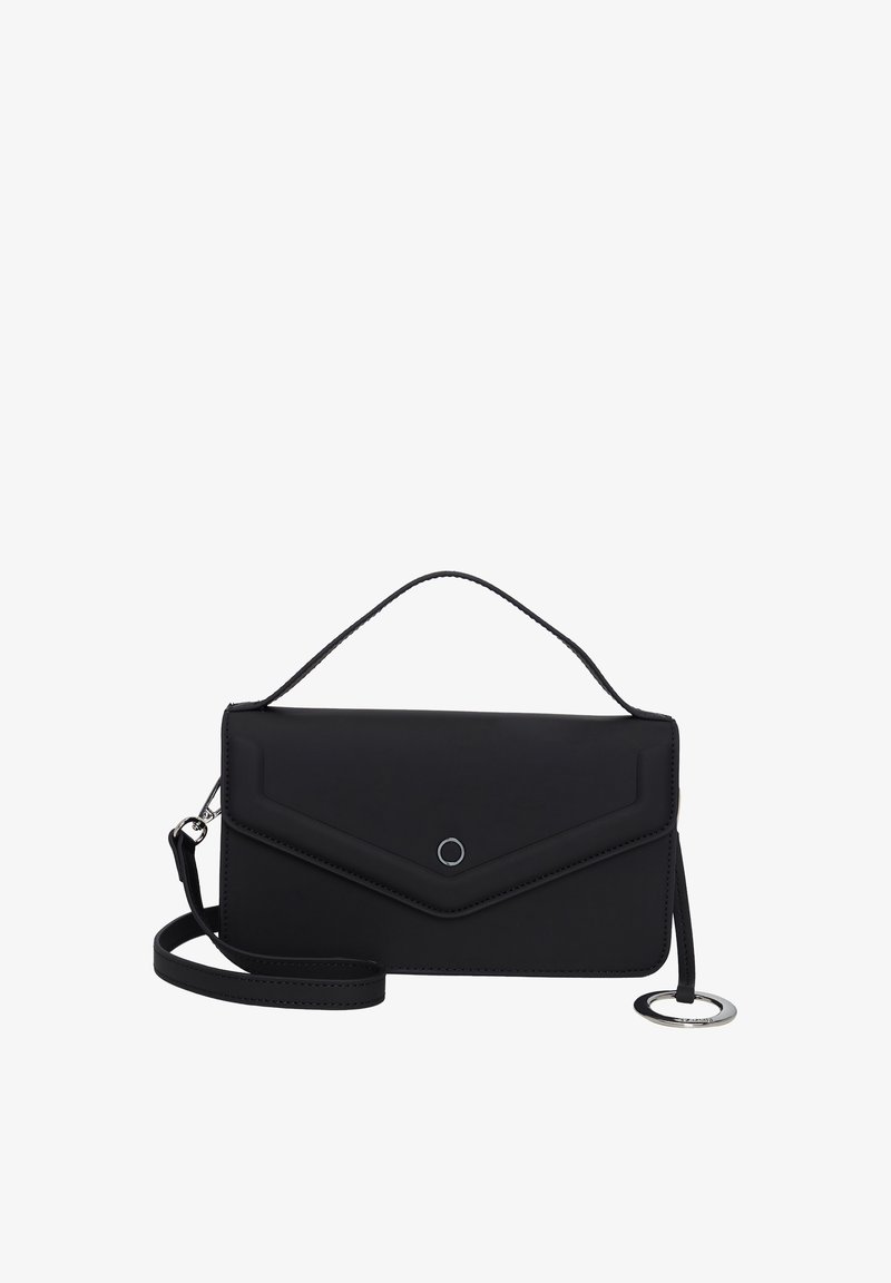 Schwarz gefälschte Leder Umhängetasche mit Klappen-Design, ausgestattet mit einem oberen Griff, abnehmbarem Riemen und einem runden Akzent auf der Vorderseite.