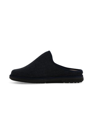 Scarpa nera slip-on realizzata in tessuto testurizzato con un motivo a spina di pesce, dotata di una suola in gomma flessibile per comfort e grip.