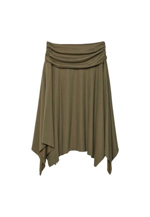 Jupe asymétrique vert olive avec taille froncée et ourlet en forme de mouchoir drapé en tissu doux et fluide.