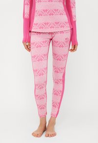 Leggings térmicos cor-de-rosa e uma blusa de manga longa a condizer, com um padrão floral e textura em malha contrastante. Tecido suave e elástico.