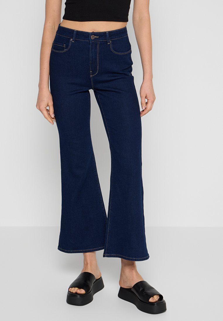 Only Petite Flared Jeans donkerblauw Only Petite Flared Jeans donkerblauw