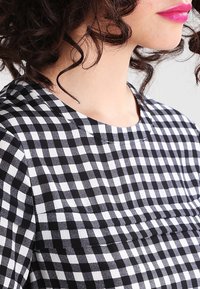 MAX&Co. Bluse - black