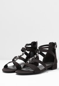 Tamaris Riemensandalette - black