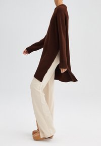 Touché Privé Strickpullover - brown