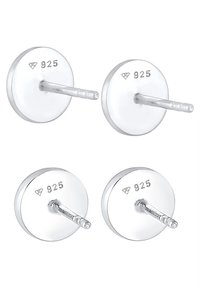 Orecchini a stecca d'argento, design circolare, contrassegnati "925" per argento sterling, texture liscia, ciascuno con un perno dritto per l'inserimento.