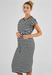 JoJo Maman Bébé - MATERNITY NURSING MIDI - REGULAR FIT - Vestido ligero - black cream stripe Imagen en miniatura 1