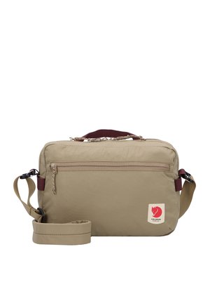 Fjällräven HIGH COAST CROSSBODY UNISEX - Cross body bag - clay