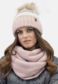 Vivisence Bonnet - light pink