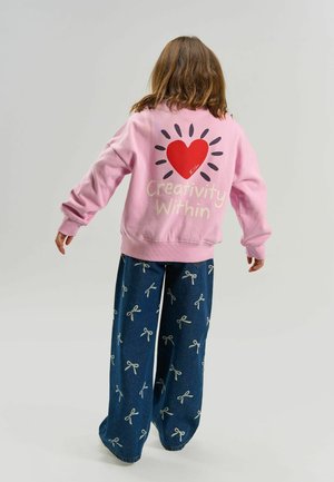The New, Pusa - pink lavender tn