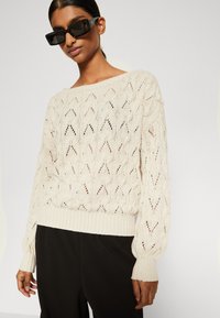 ONLY Petite ONLBRYNN LIFE STRUCTURE - Džemper - pumice stone