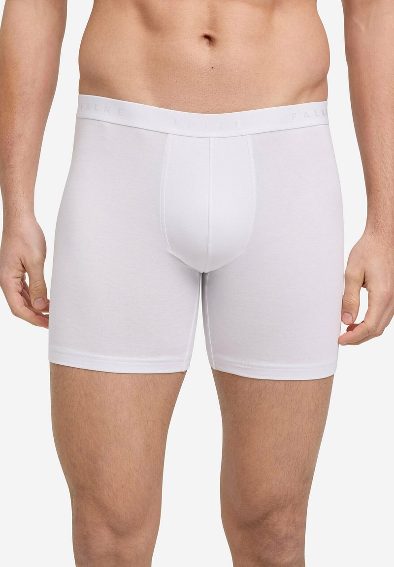 Weiße Baumwoll-Boxershorts mit einem weichen Bund, der den Markennamen "FALKE" trägt, bieten eine enganliegende Passform und ein minimalistisches Design.