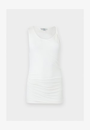 Λευκό ασπ sleeveless τοπ με στρογγυλή λαιμόκοψη, ρευστό ύφασμα σε έναν ώμο και ραβδώσεις στα πλαϊνά για εφαρμοστή εμφάνιση.