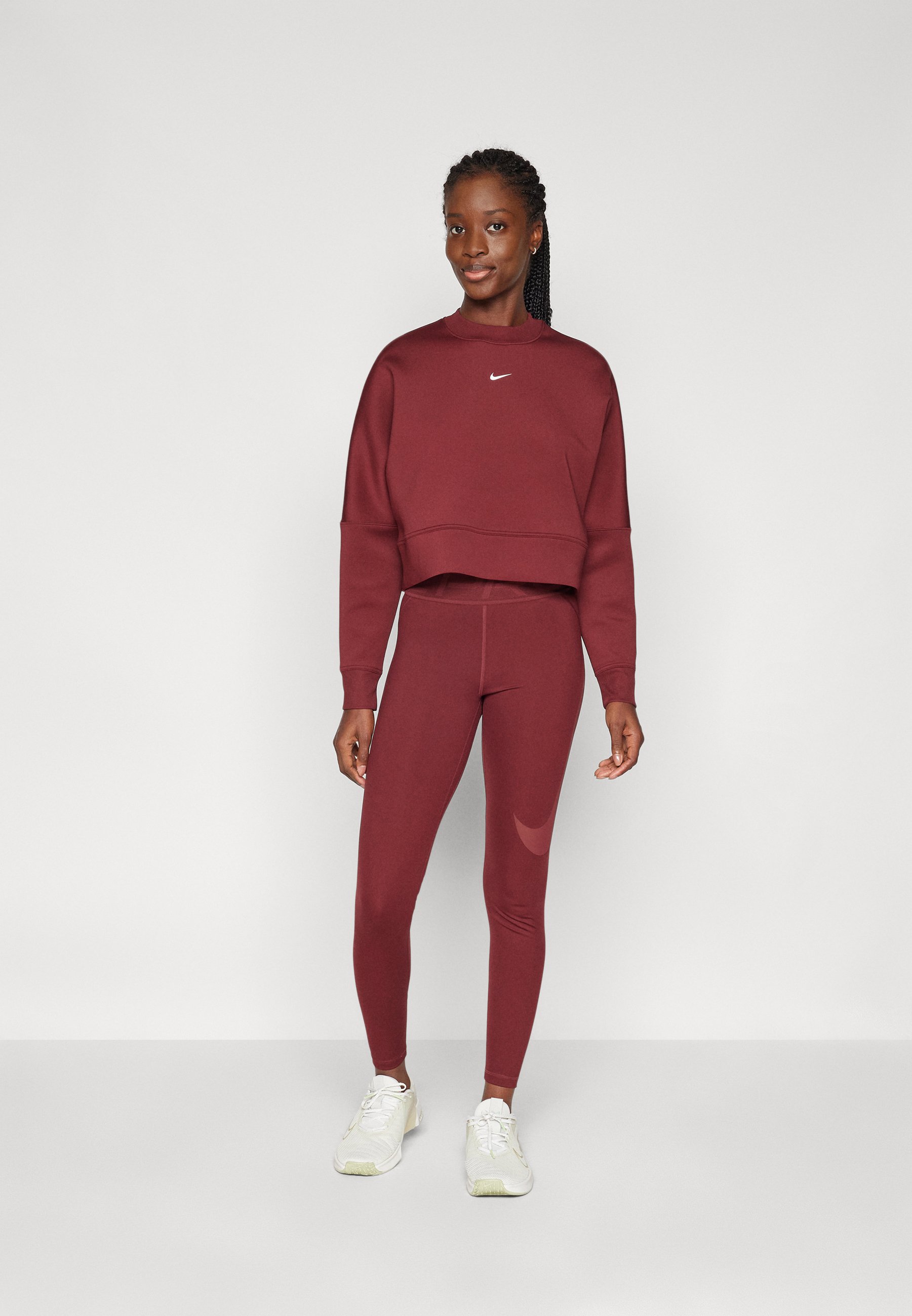 nike sculpt performance tights