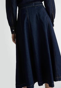 LIU JO A-lõikeline seelik - dark blue