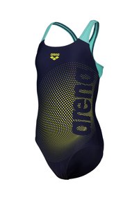 Un traje de baño de una sola pieza de color navy con tirantes azul claro y un patrón de puntos amarillos. Presenta un logo en la parte frontal y una textura suave.