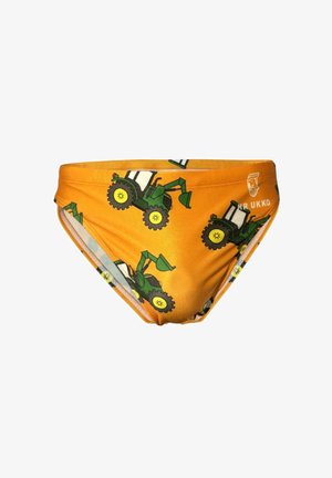 Maillots de bain orange avec des illustrations de tracteurs verts, fabriqués en tissu extensible à texture lisse. Comprend des accents blancs et un logo.